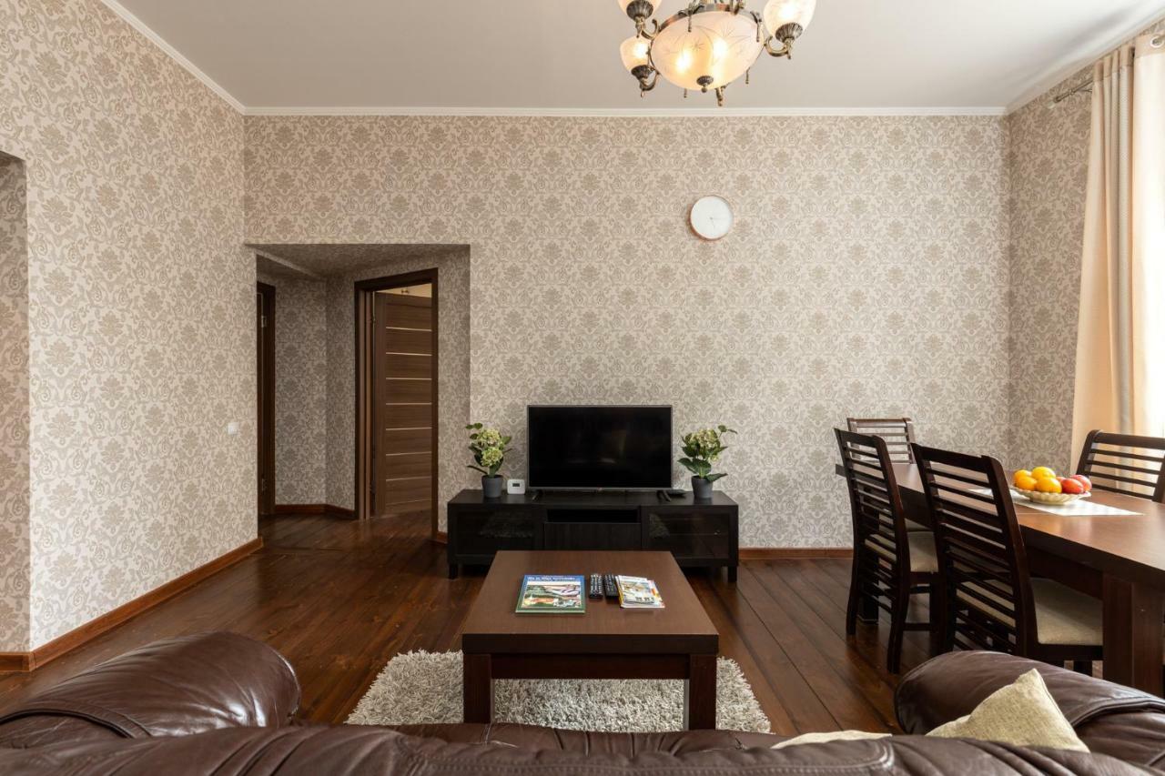 Dagda Central Apartment Riga Esterno foto